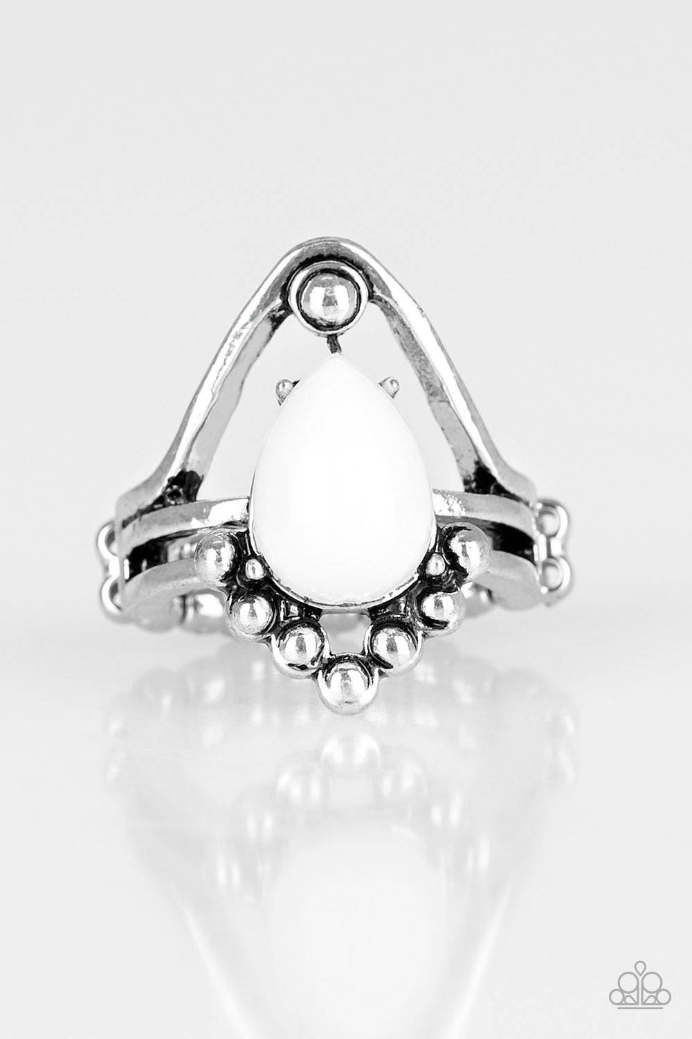 the-bold-and-the-bead-iful-white-p4tr-wtxx-031xx