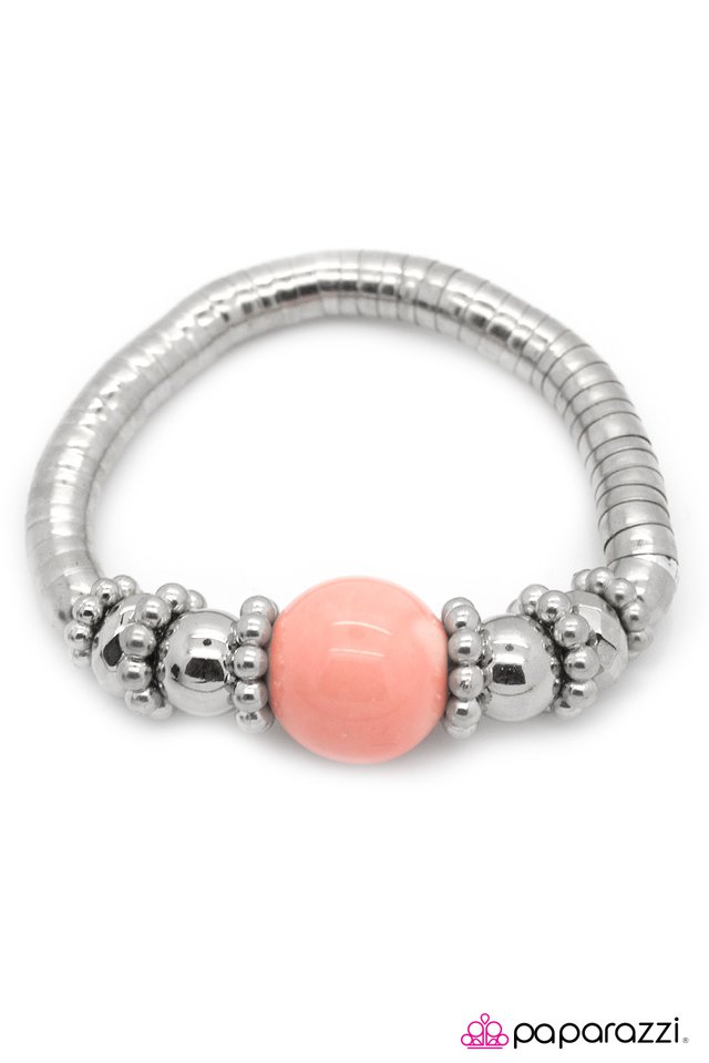Paparazzi ♥ At First Blush - Pink ♥ Bracelet