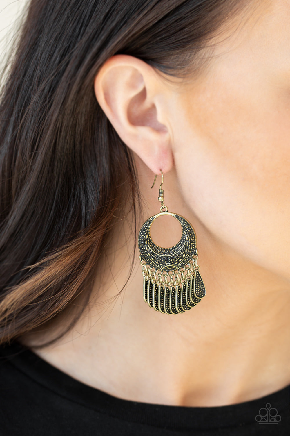 Paparazzi ♥ Mesa Majesty - Brass ♥  Earrings
