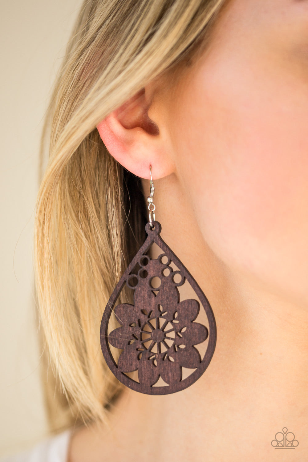 Paparazzi ♥ Flower Power - Brown ♥  Earrings