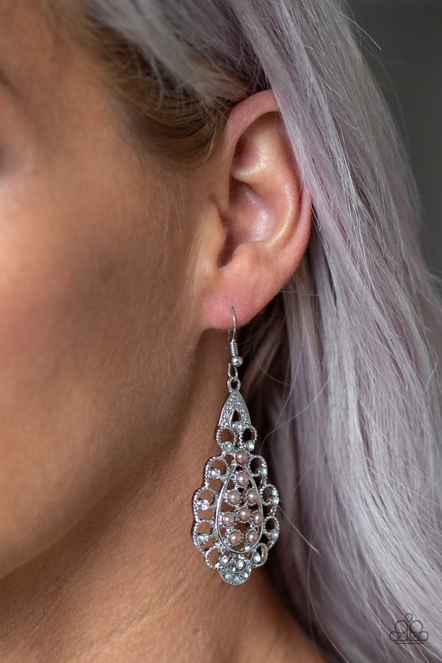 Paparazzi ♥ Sprinkle On The Sparkle - Brown ♥ Earrings