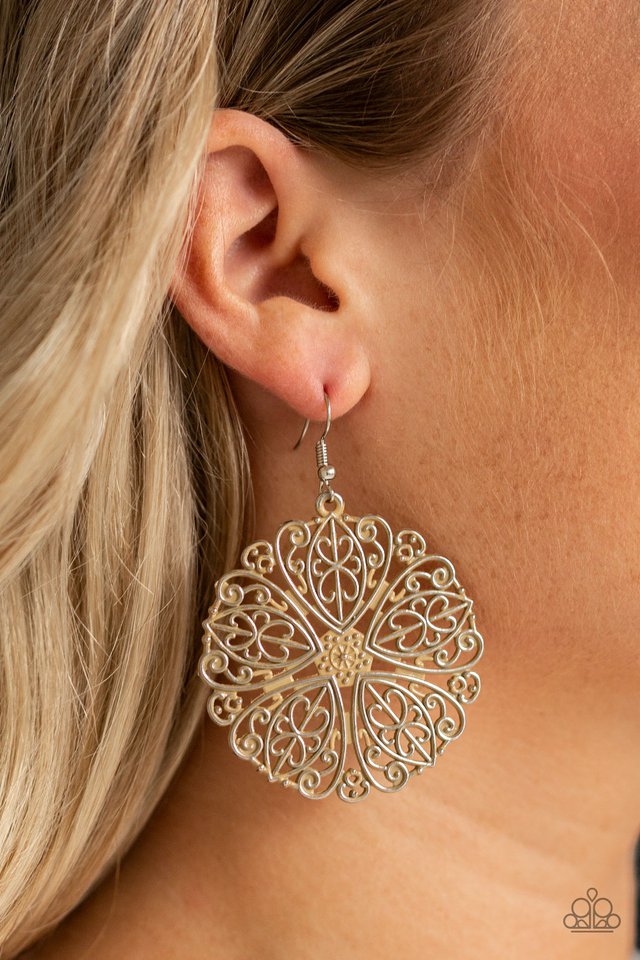 Paparazzi ♥ Ocean Paradise - Brown ♥ Earrings