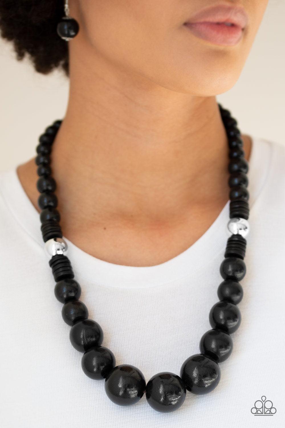 Paparazzi ♥ Panama Panorama - Black ♥  Necklace