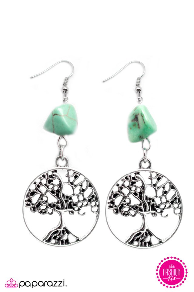 Paparazzi ♥ Sitting In A Tree... - Blue ♥ Earrings