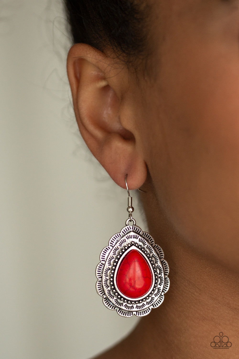 Paparazzi ♥ Mountain Mover - Red ♥  Earrings