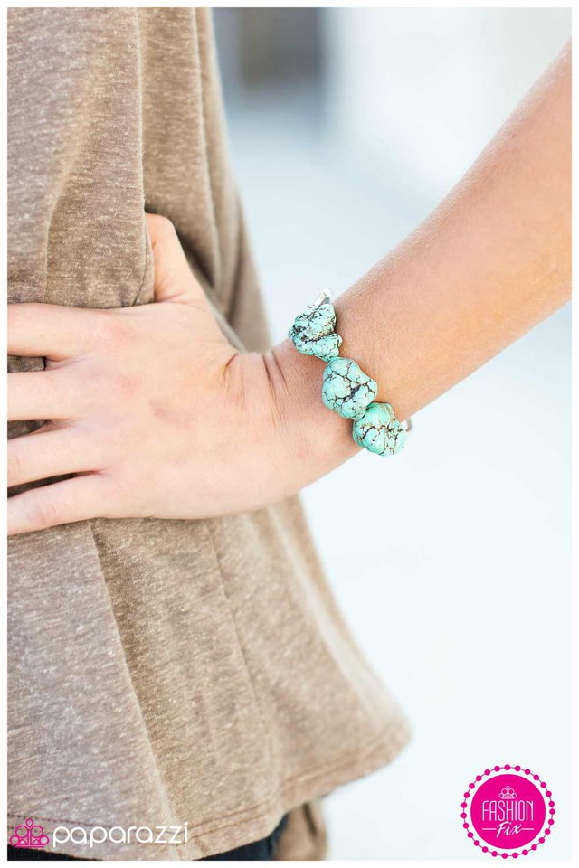 sticks-and-stones-p9se-blxx-001er