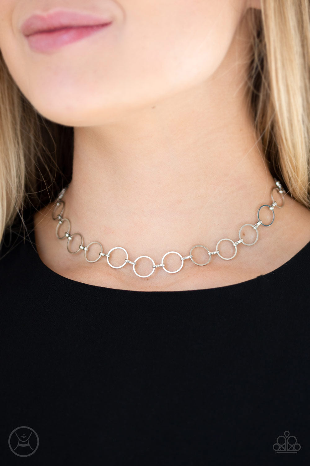 Paparazzi ♥ Metro Spunk - Silver ♥  Necklace