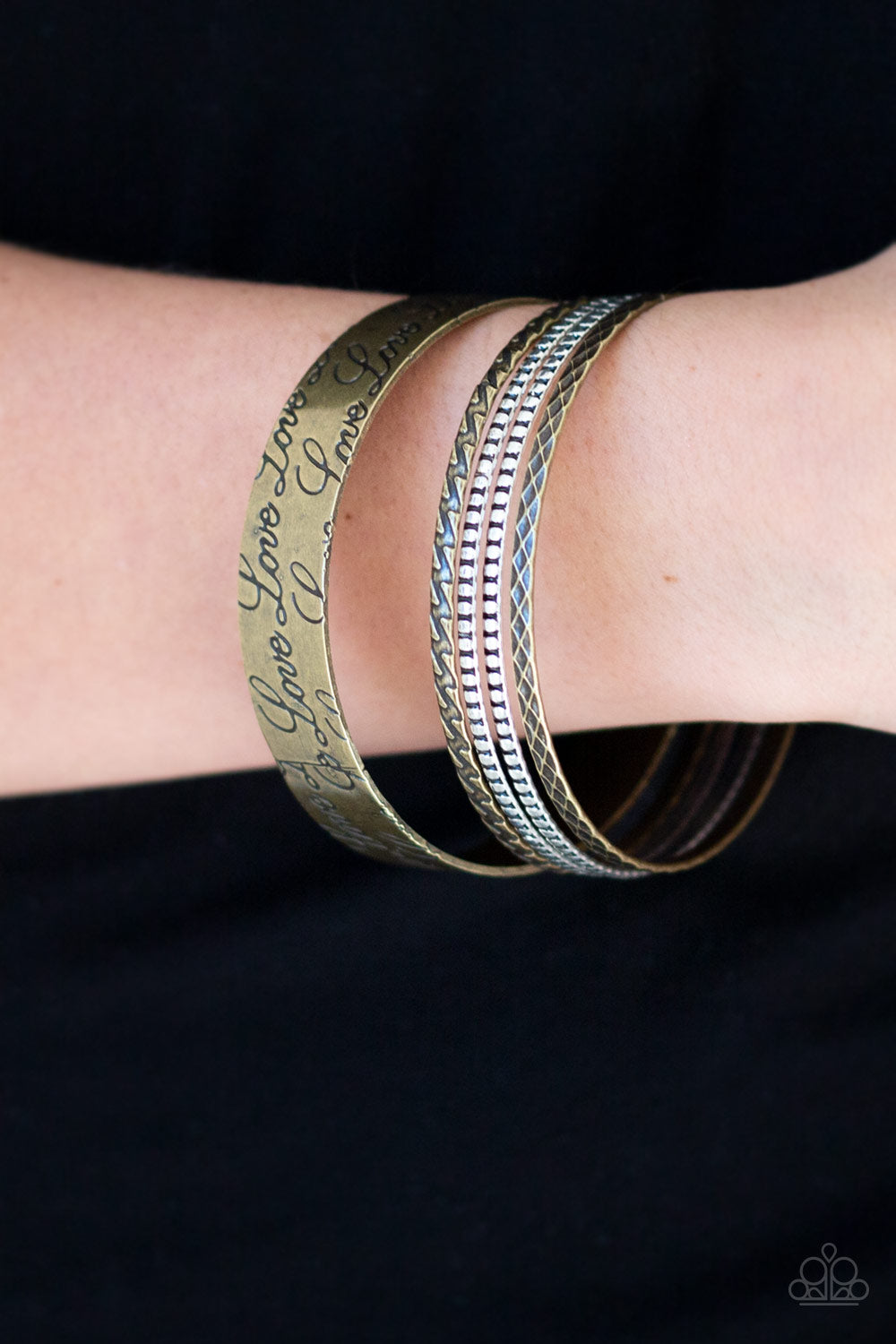 Paparazzi ♥ Literally Loveable - Brass ♥  Bracelet