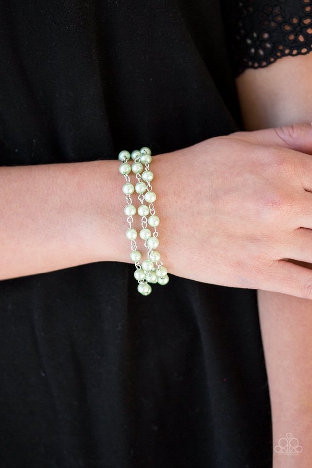 Paparazzi ♥ Stage Name - Green ♥ Bracelet
