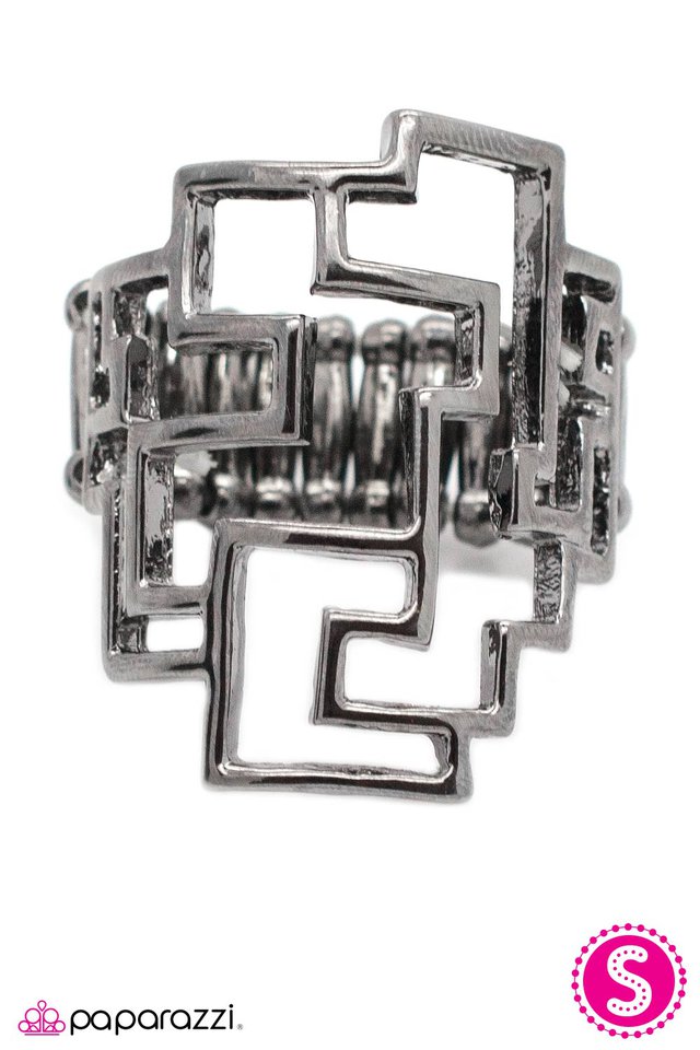 Paparazzi ♥ Thats Puzzling - Black ♥ Ring