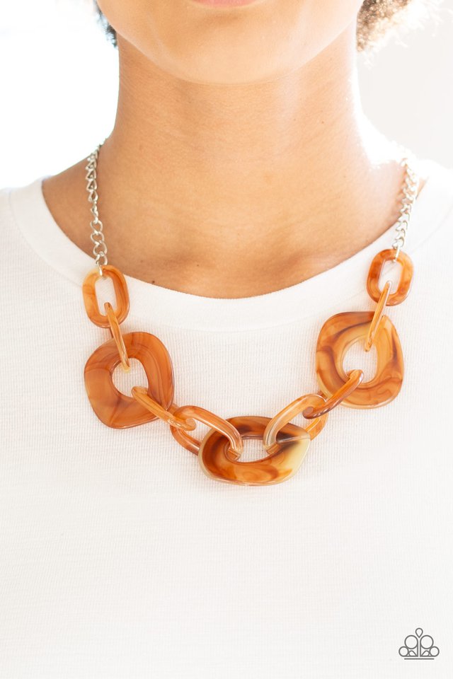 Paparazzi ♥ Courageously Chromatic - Brown ♥ Necklace