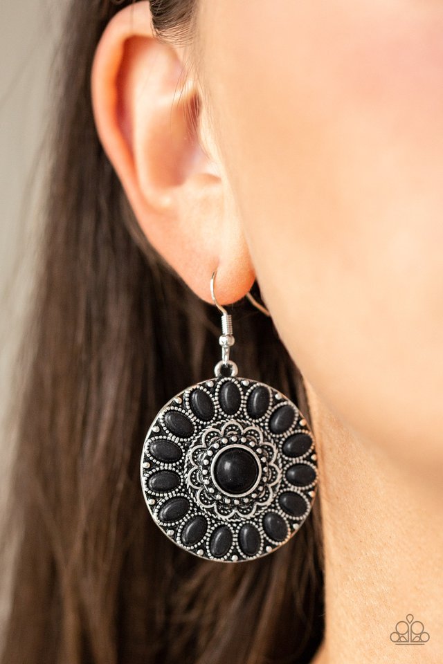 Paparazzi ♥ Desert Palette - Black ♥ Earrings