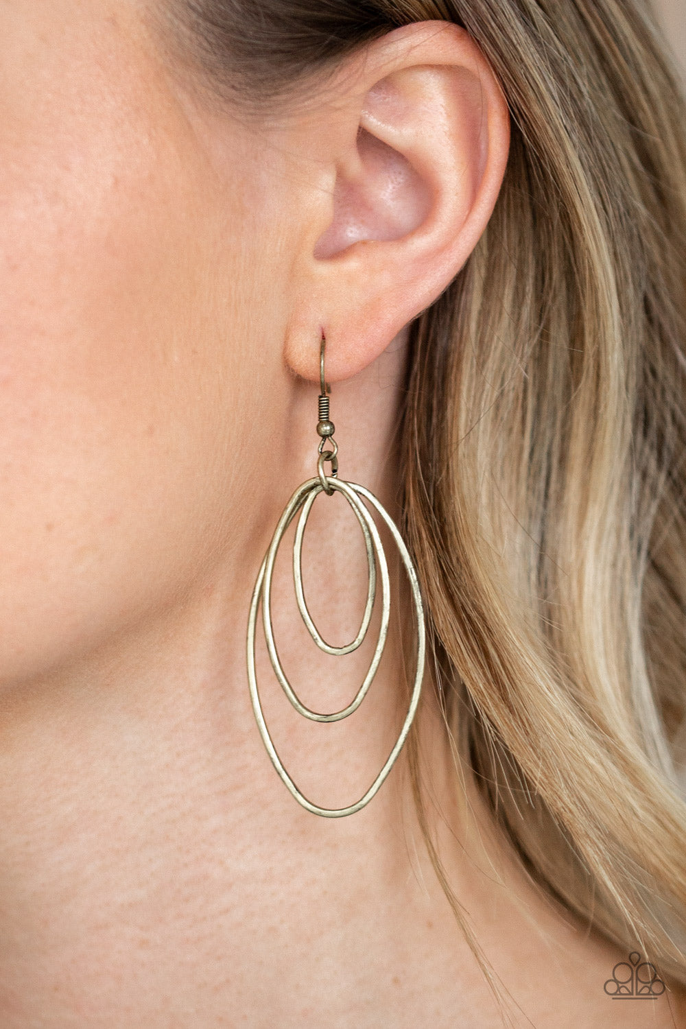 Paparazzi ♥ All OVAL The Place - Brass ♥  Earrings