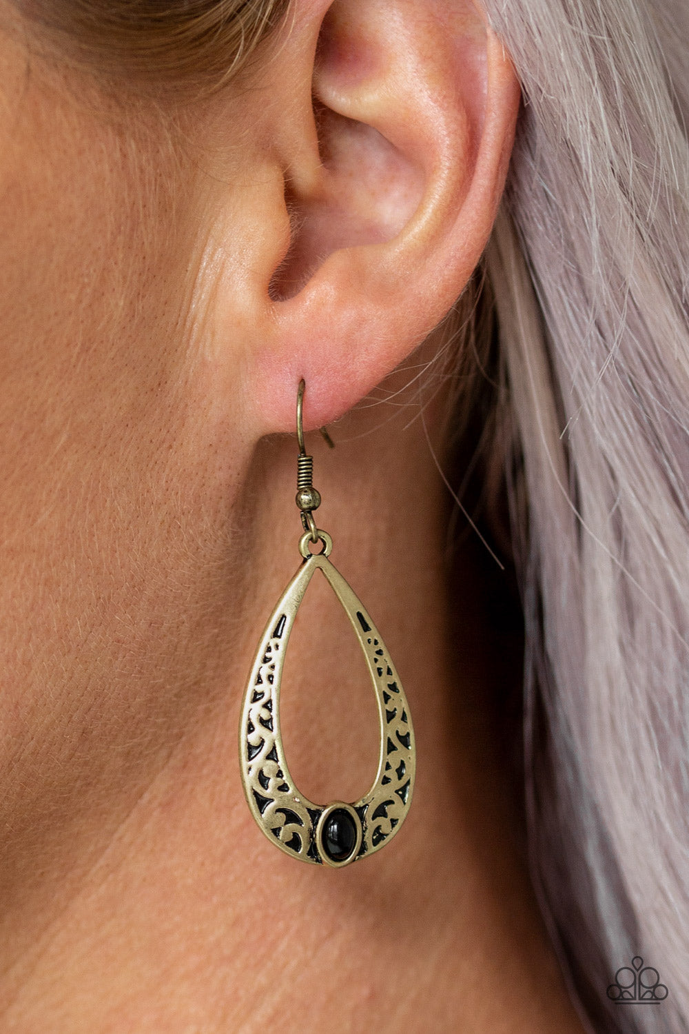 Paparazzi ♥ Colorfully Charismatic - Brass ♥  Earrings