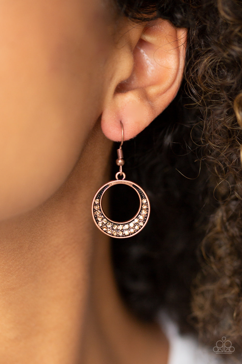 Paparazzi ♥ Socialite Luster - Copper ♥  Earrings