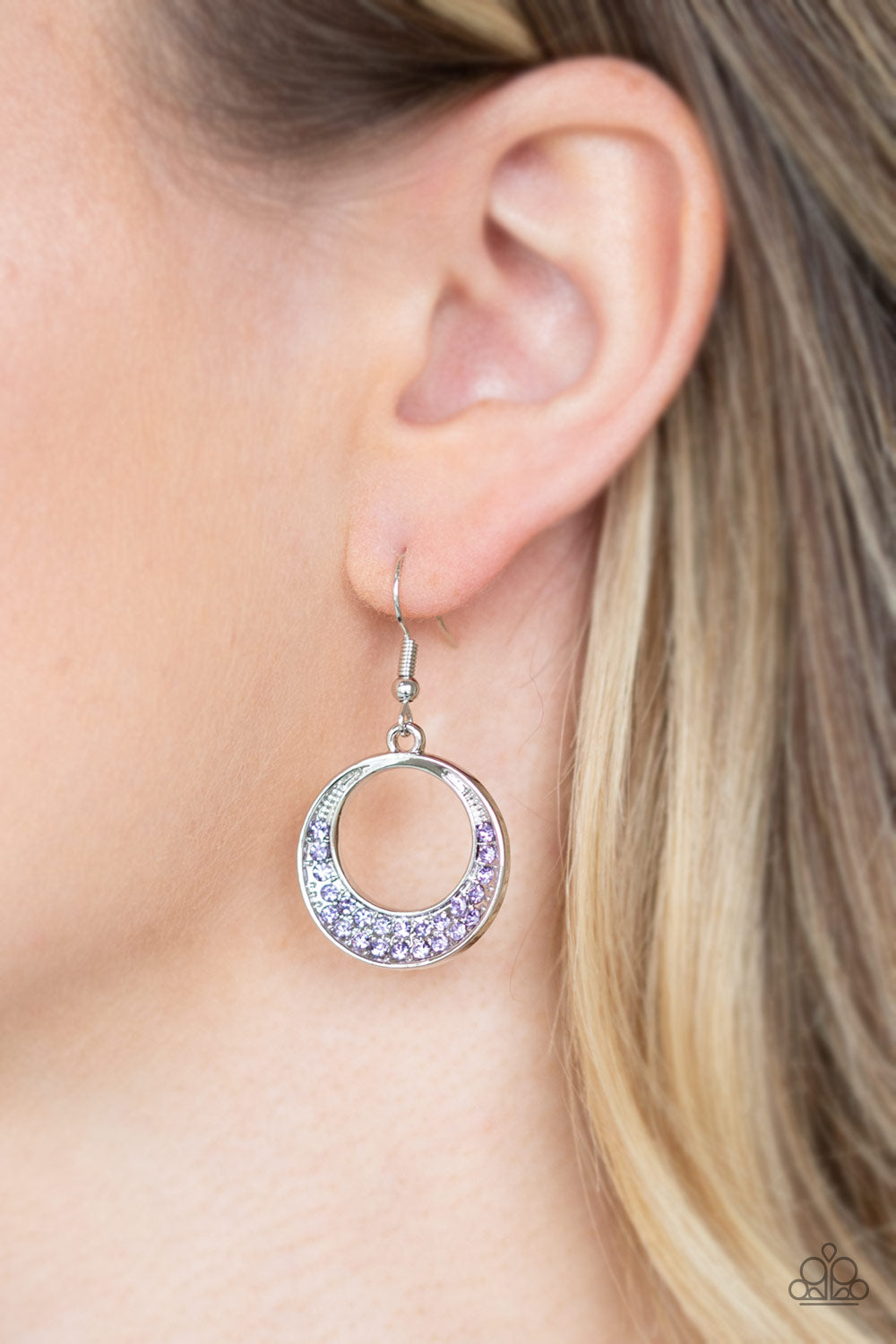 Paparazzi ♥ Socialite Luster - Purple ♥  Earrings