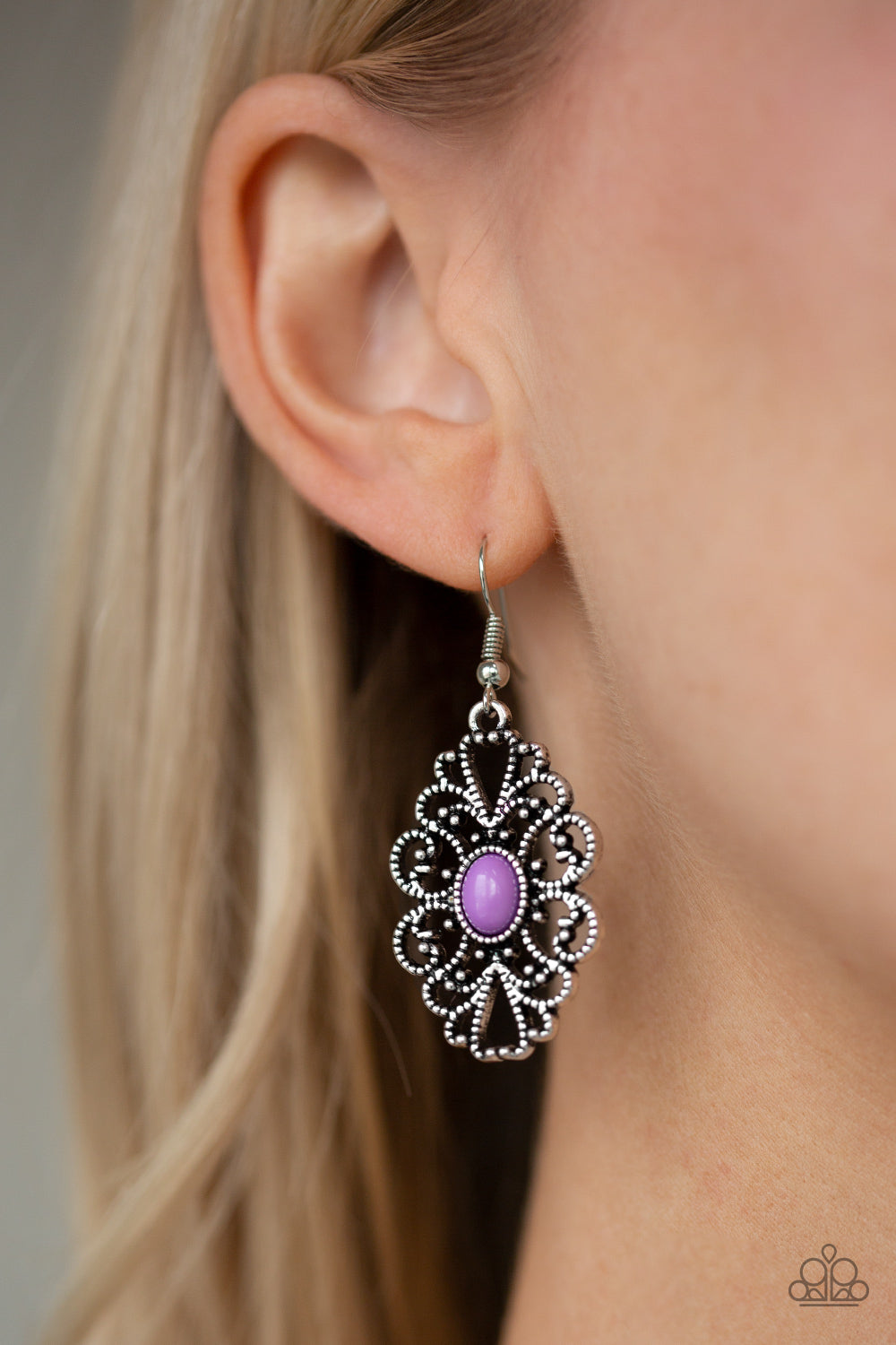 Paparazzi ♥ Over The POP - Purple ♥  Earrings