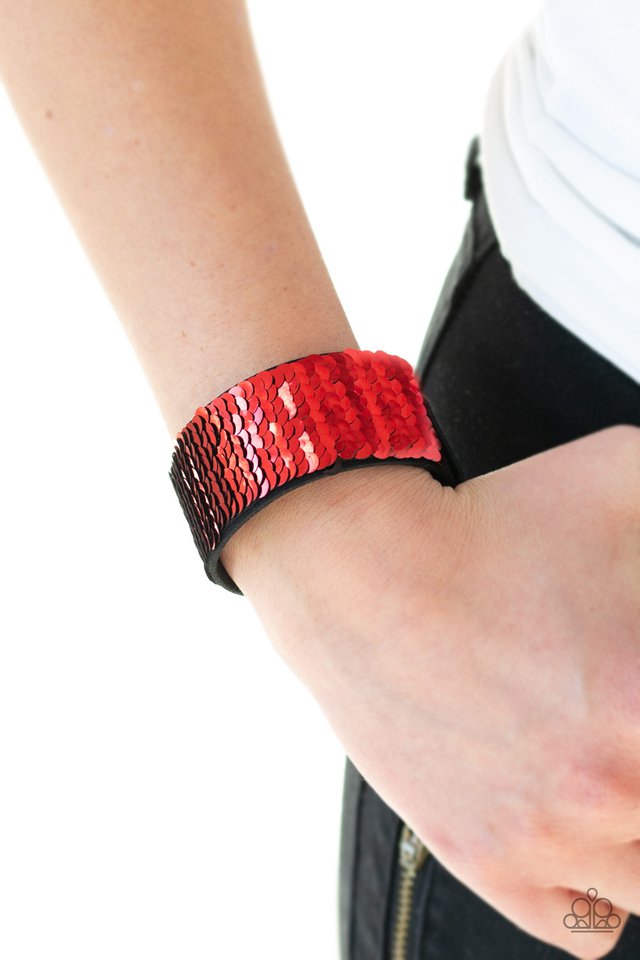 Paparazzi ♥ Mer-mazingly Mermaid - Red ♥ Bracelet