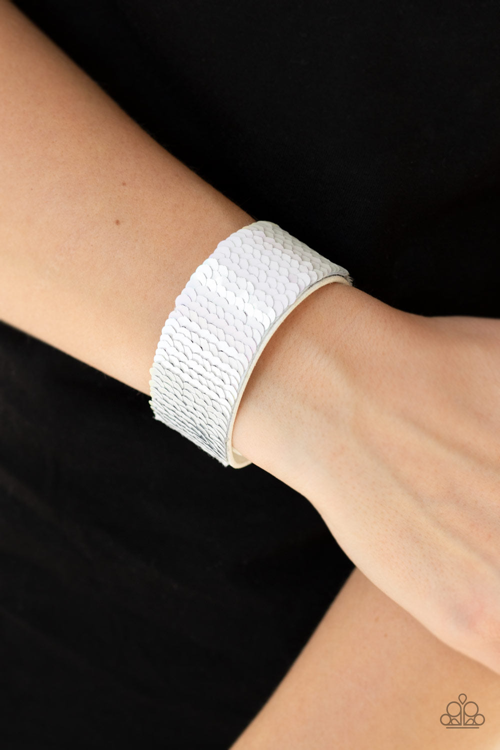 Paparazzi ♥ Mer-mazingly Mermaid - Pink ♥  Bracelet