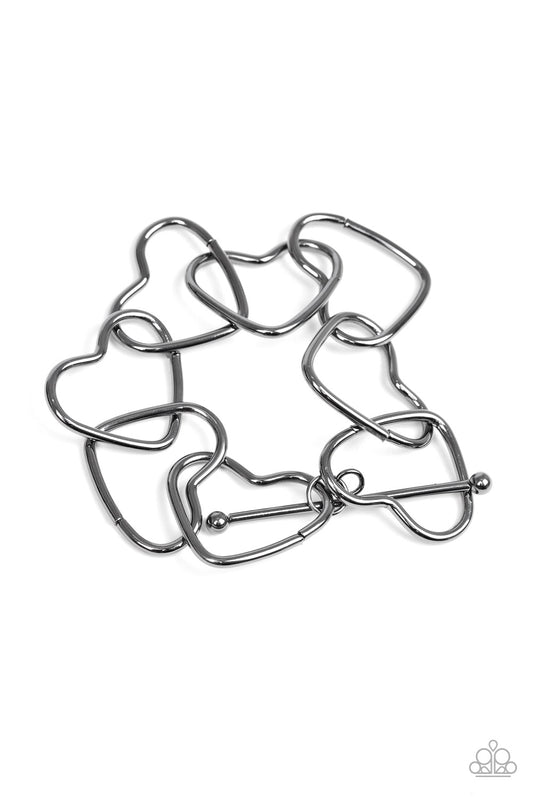 take-heart-black-p9wh-bkxx-159ik