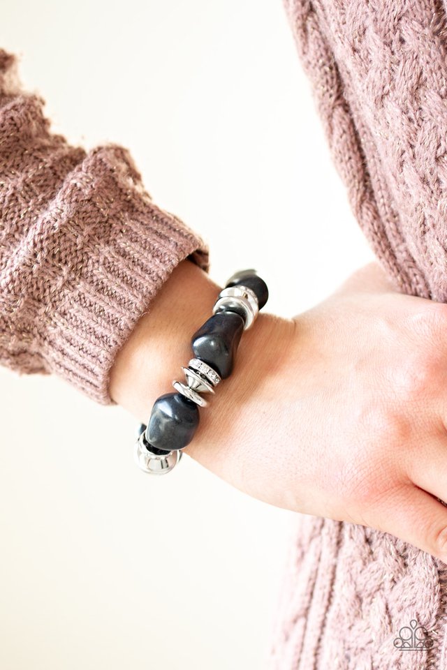 Paparazzi ♥ Stone Age Stunner - Black ♥ Bracelet