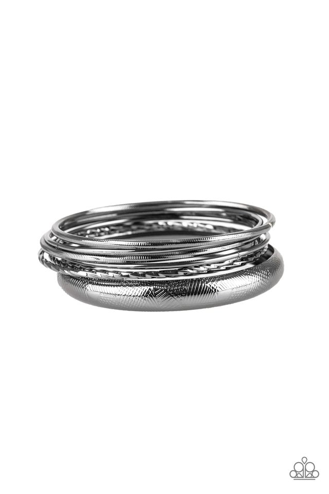 the-customer-is-always-bright-black-p9ba-bkxx-042xx