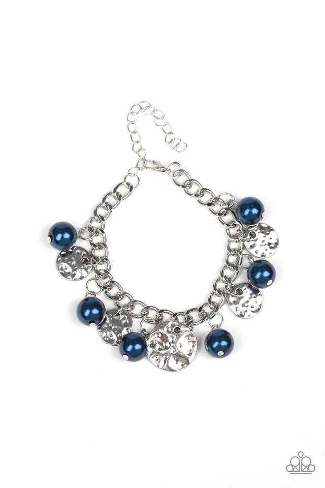 sea-in-a-new-light-blue-p9re-blxx-140kb