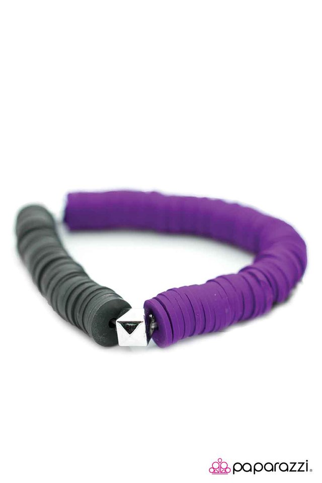 Paparazzi ♥ Dont Get DISCouraged - Purple ♥ Bracelet