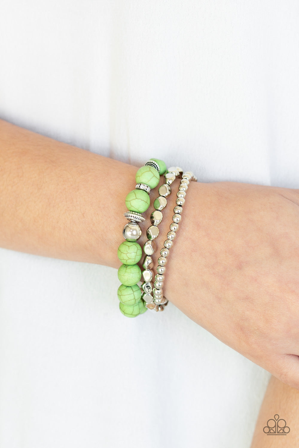 Paparazzi ♥ Rural Restoration - Green ♥  Bracelet