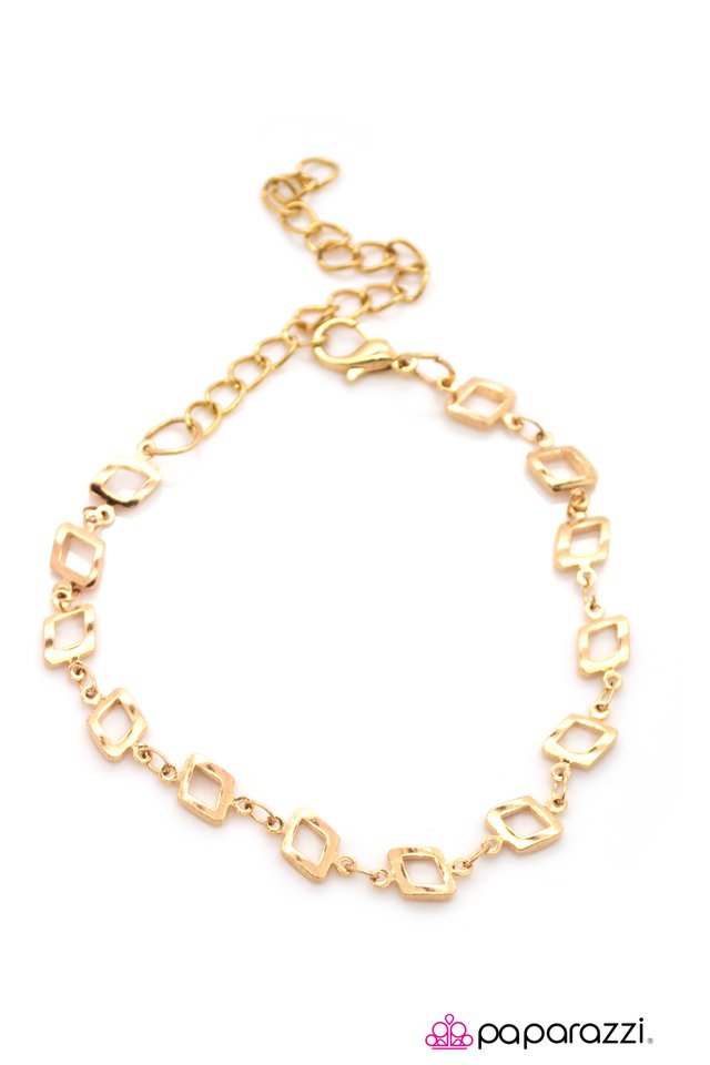 Paparazzi ♥ The Small Stuff - Gold ♥ Bracelet