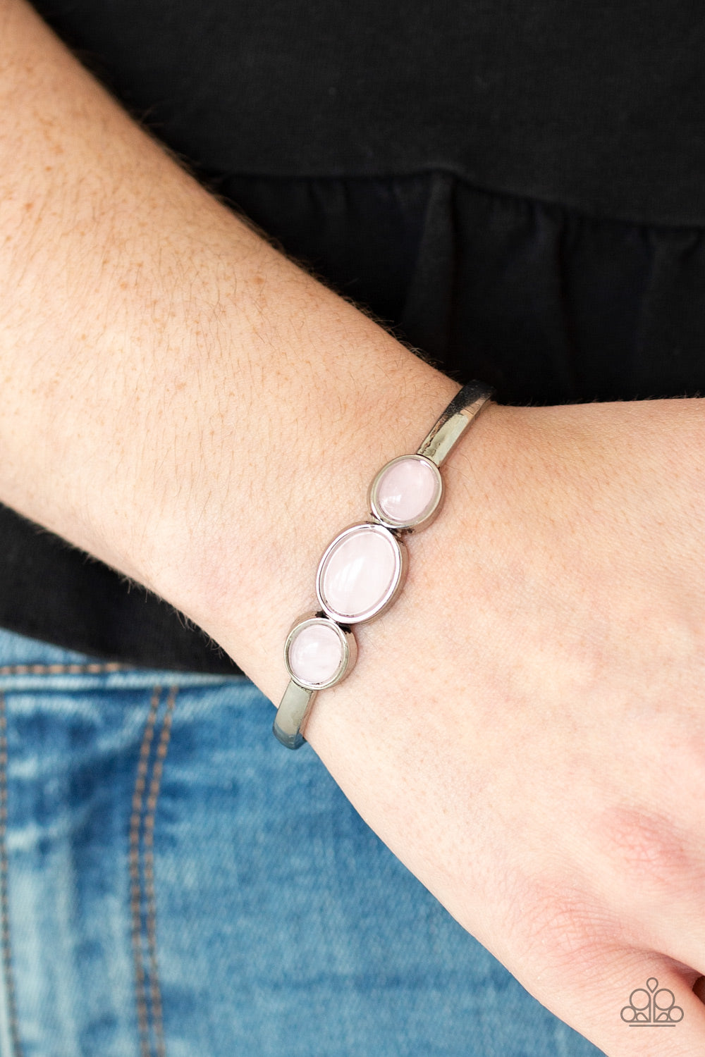 Paparazzi ♥ ROAM Rules - Pink ♥  Bracelet