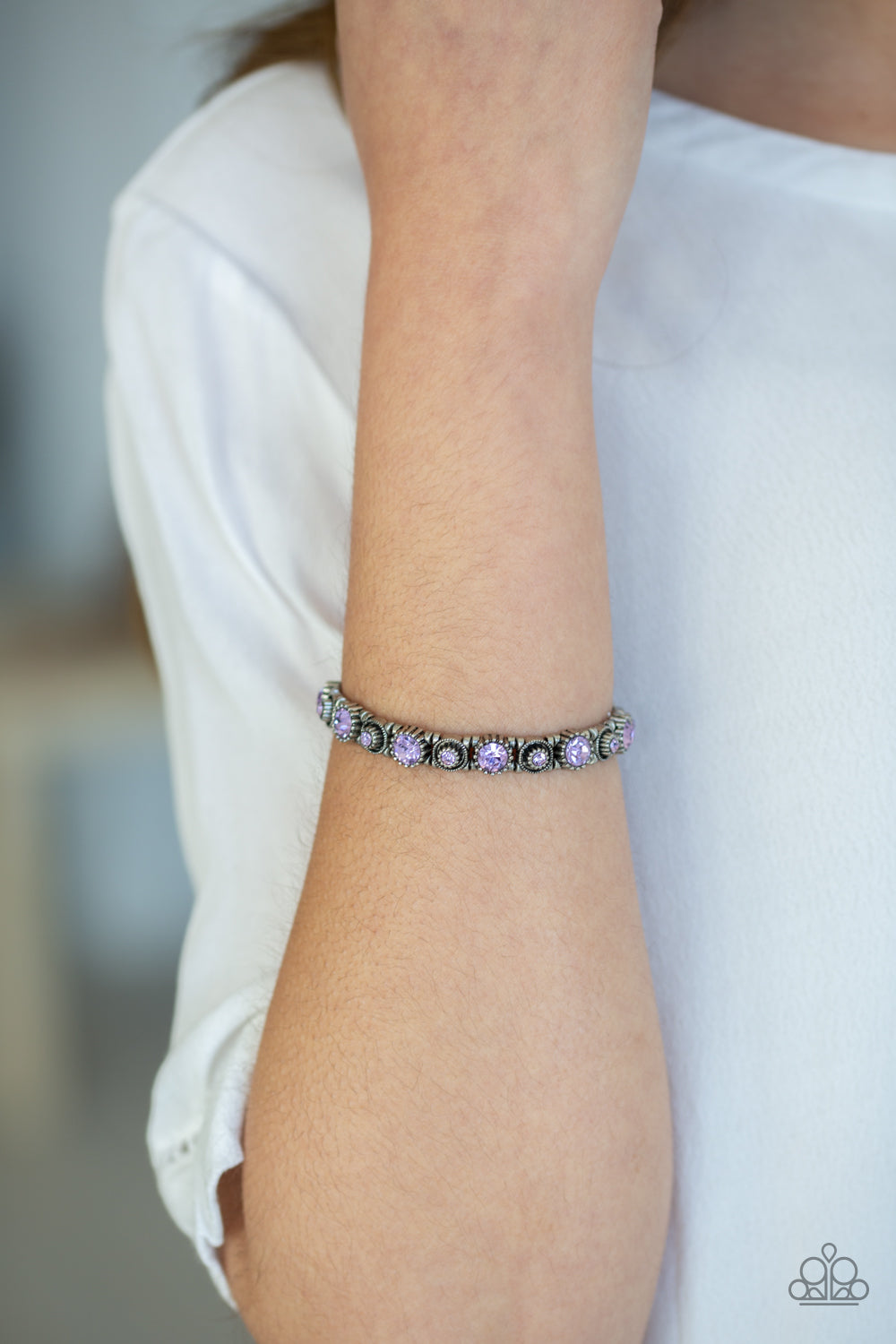 Paparazzi ♥ Heavy On The Sparkle - Purple ♥  Bracelet