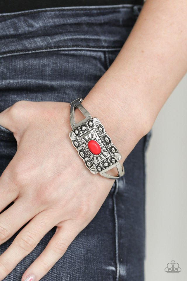 Paparazzi ♥ BIG House On The Prairie - Red ♥ Bracelet