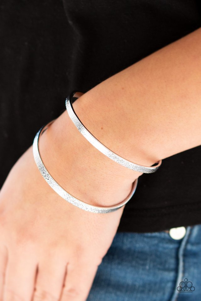 Paparazzi ♥ Grenada Goddess - Silver ♥ Bracelet