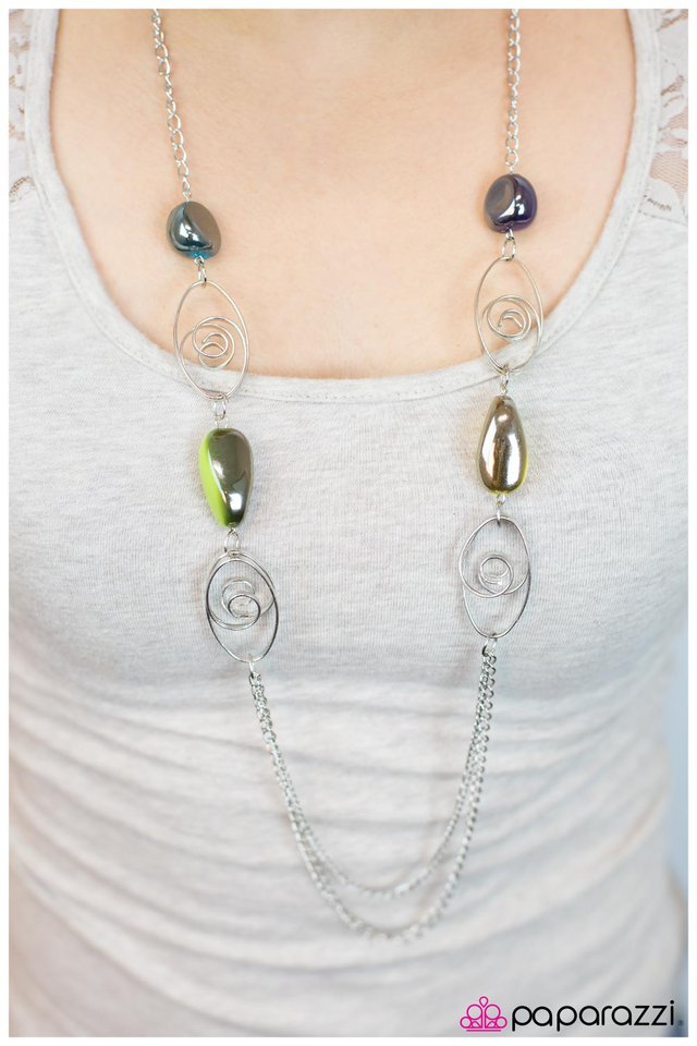 twisted-fantasy-multi-p2wh-mtxx-001xx