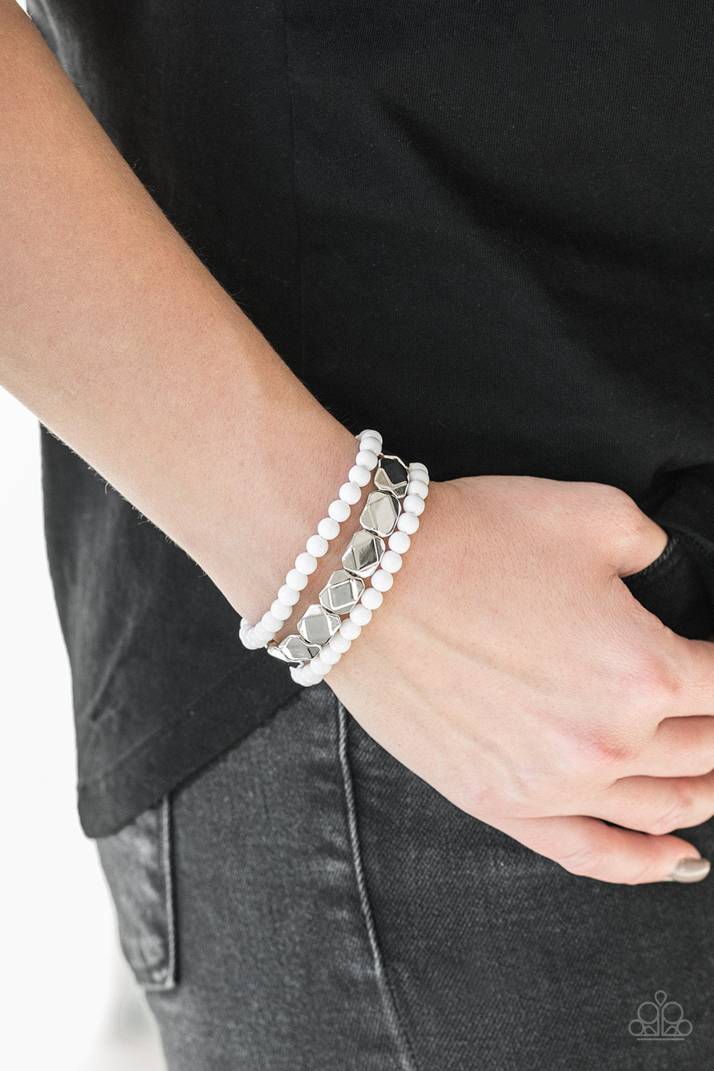 Paparazzi ♥ Fiesta Flavor - White ♥  Bracelet