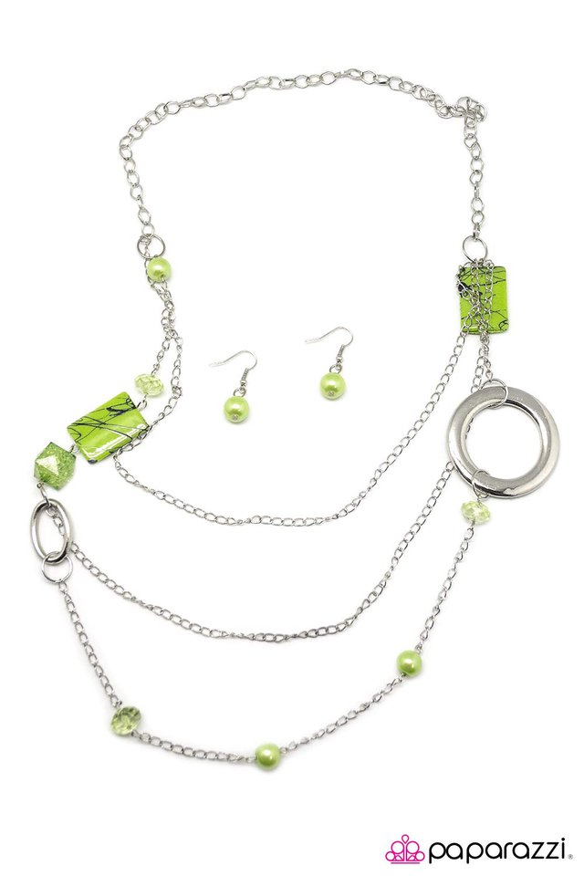 Paparazzi ♥ Drizzled In Deco - Green ♥ Necklace