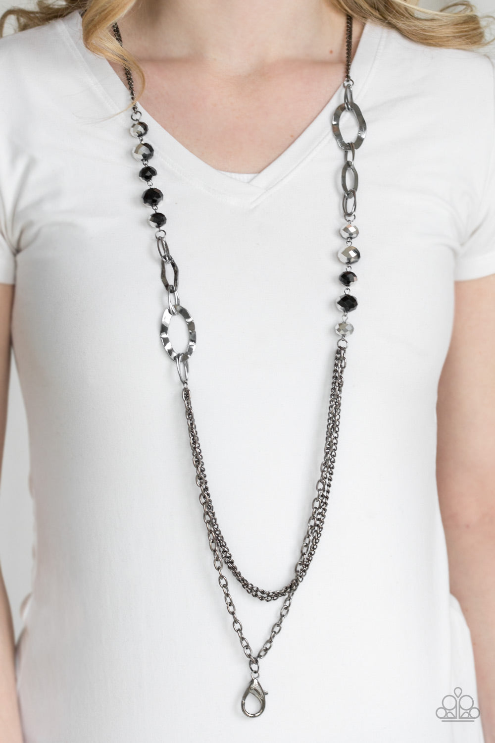 Paparazzi ♥ Modern Girl Glam - Black ♥  Lanyard