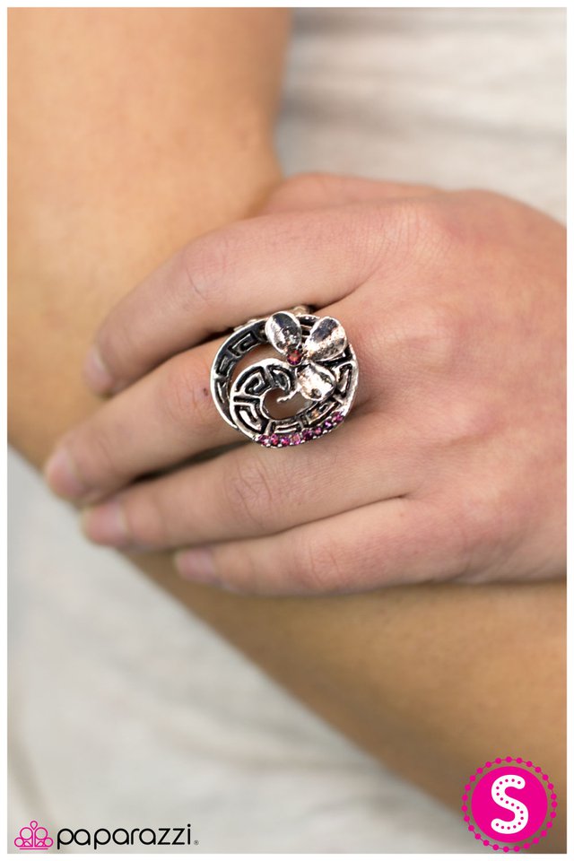 at-the-end-of-the-road-p4wh-prxx-015xx