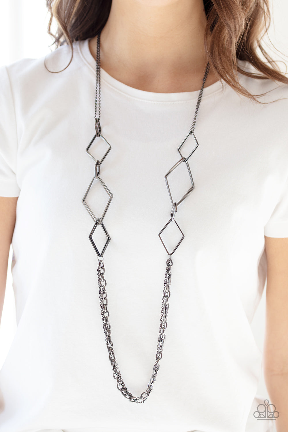 Paparazzi ♥ Fashion Fave - Black ♥  Necklace