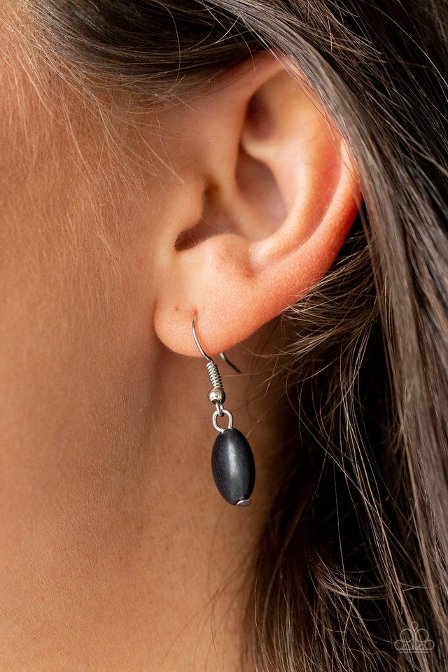 Paparazzi ♥ Rancho Roamer - Black ♥ Necklace