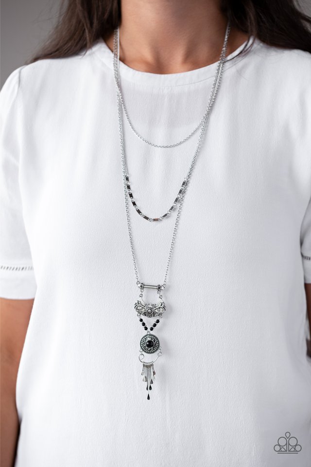 Paparazzi ♥ Wildland Wonderland - Black ♥ Necklace