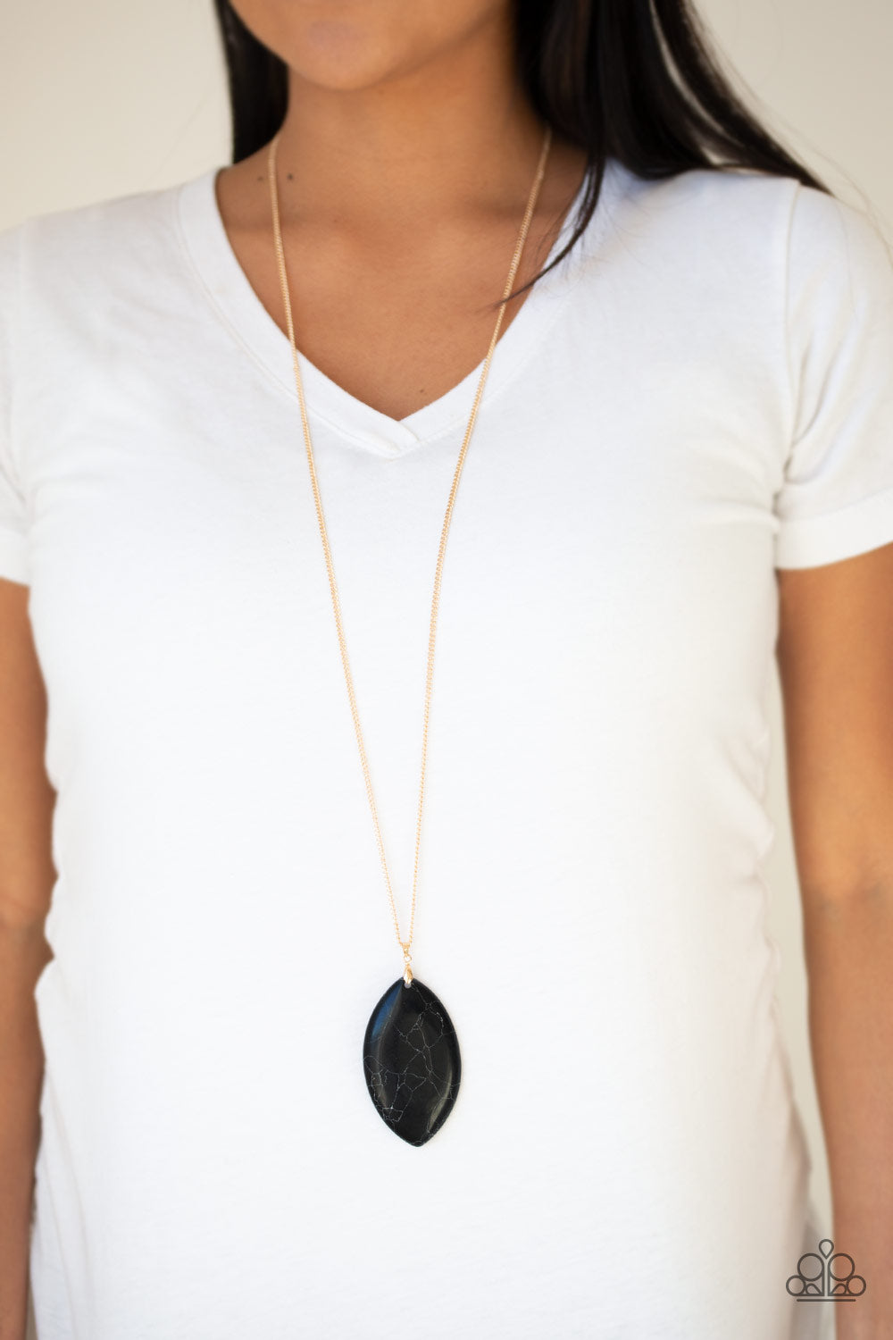 Paparazzi ♥ Santa Fe Simplicity - Black ♥  Necklace