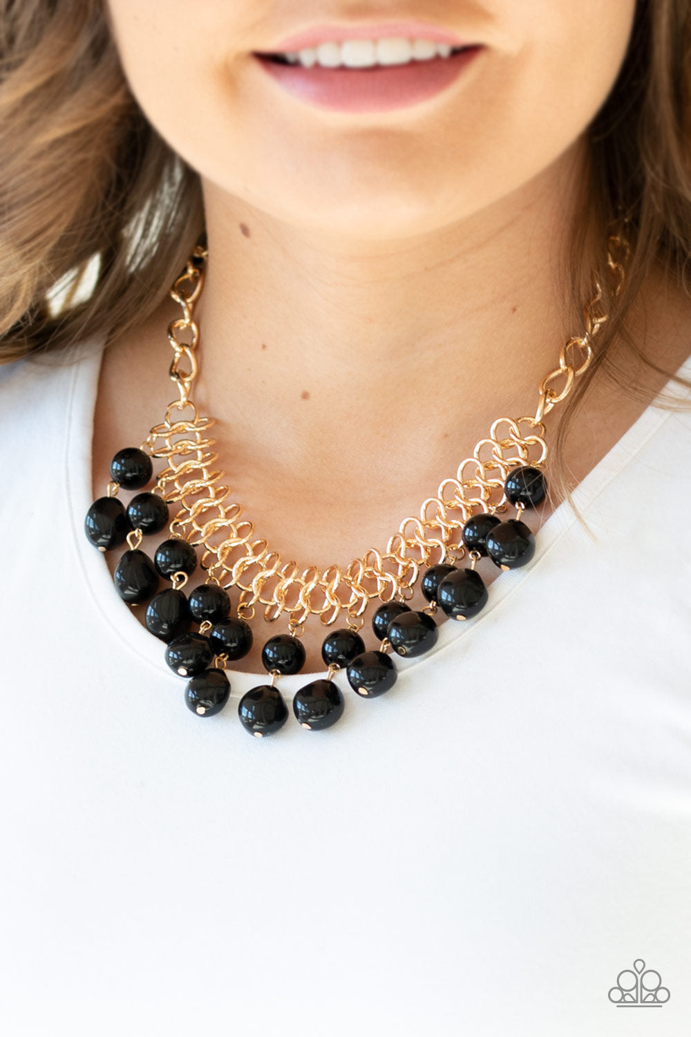 Paparazzi ♥ 5th Avenue Fleek - Black ♥  Necklace
