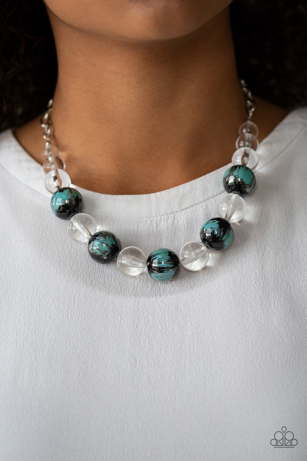 Paparazzi Necklaces - Dashingly Duchess - Blue – jewelryandbling.com