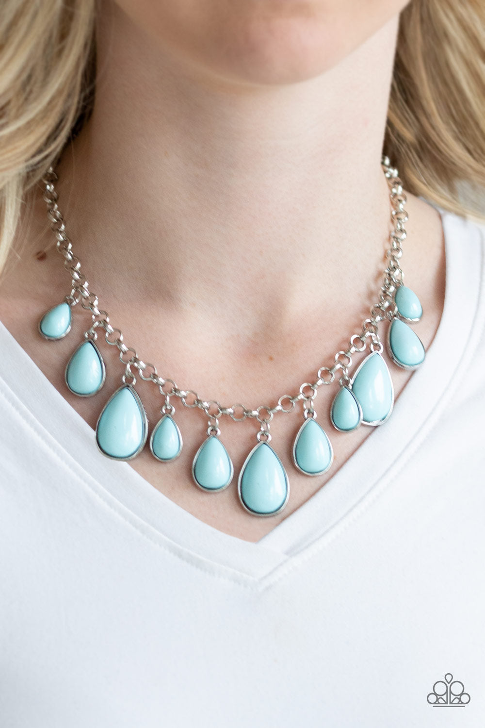 Paparazzi ♥ Jaw-Dropping Diva - Blue ♥  Necklace