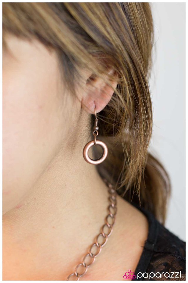 Paparazzi ♥ Heart Attack - Copper ♥ Necklace