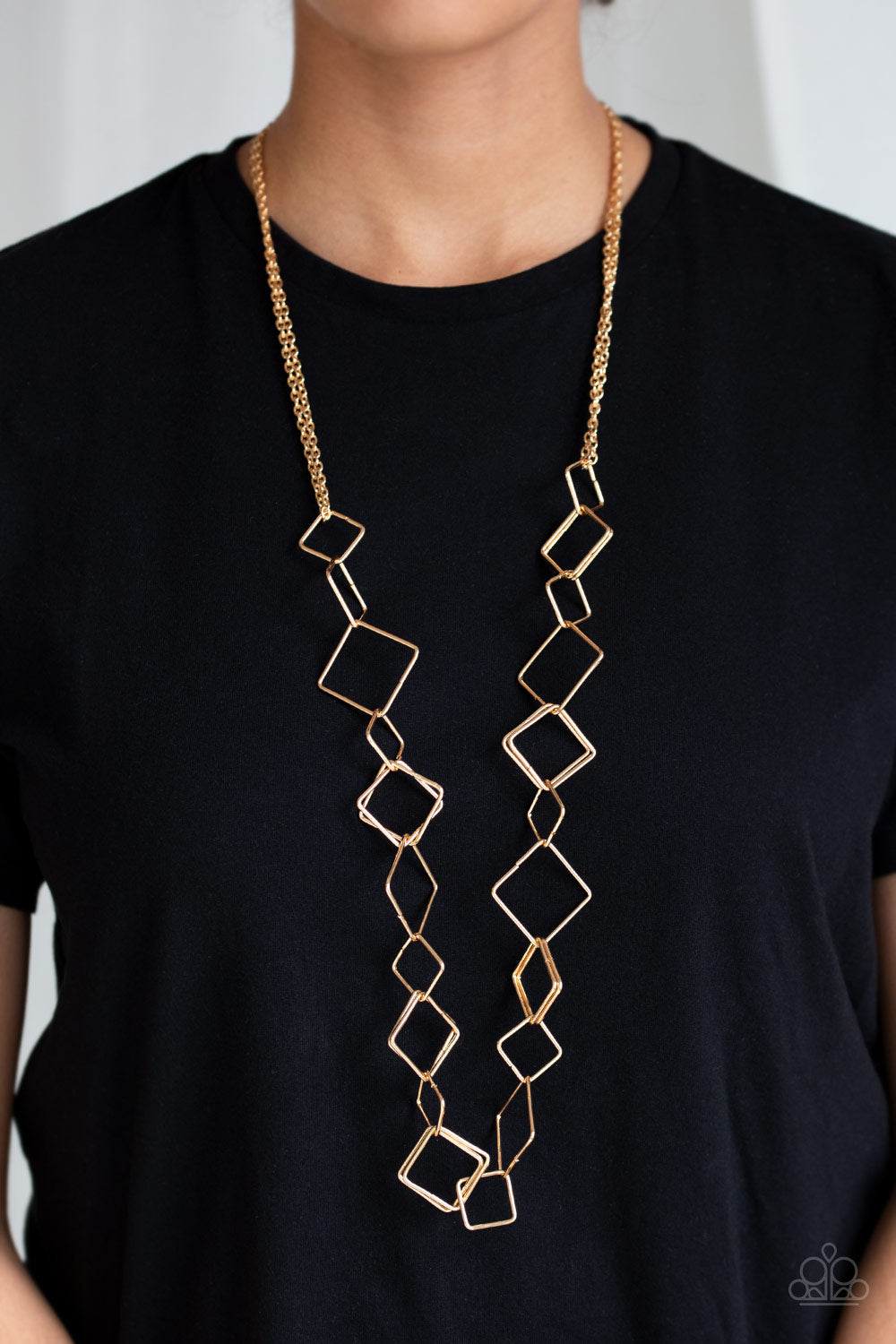 Paparazzi ♥ Backed Into A Corner - Gold ♥  Necklace