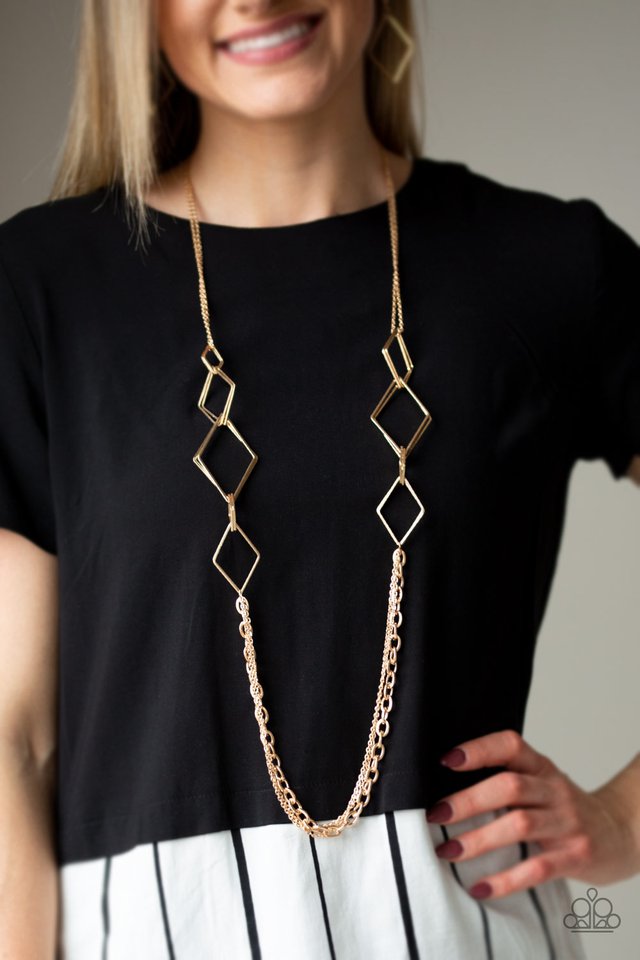 Paparazzi ♥ Fashion Fave - Gold ♥ Necklace