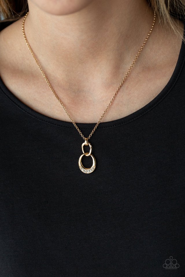 Paparazzi ♥ Rockefeller Royal - Gold ♥ Necklace